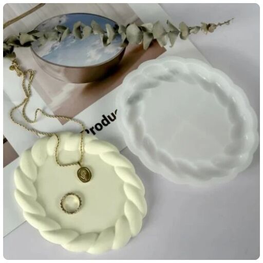 Twisted bubble silicone coaster mold for Jesmonite and resin crafts creating decorative modern coasters